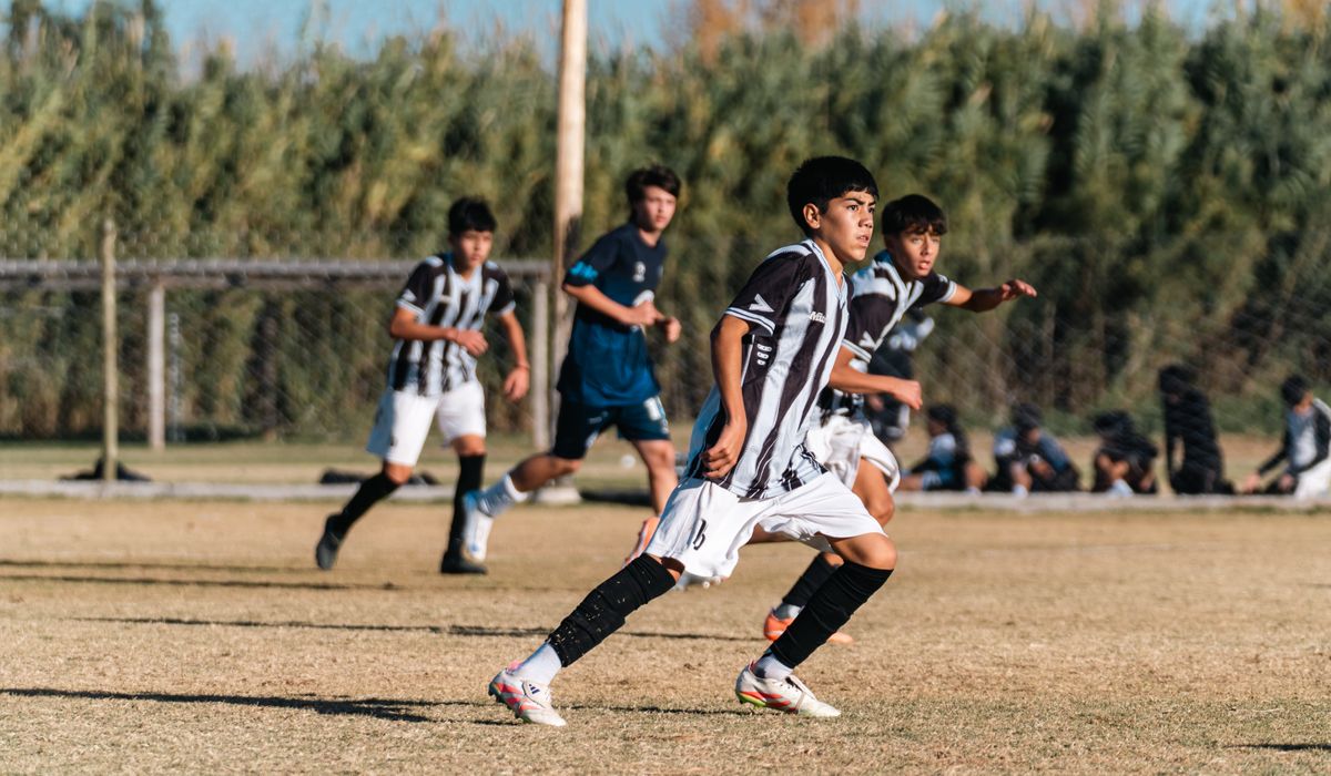 Dealing with common injuries in youth football